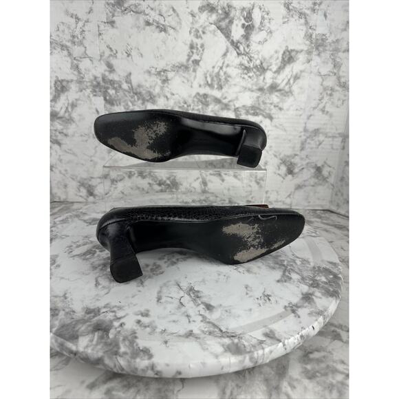 Vintage Salvatore Ferragamo Black Leather Heels Size 9 AA Tortoise Shell Buckle - Picture 8 of 9